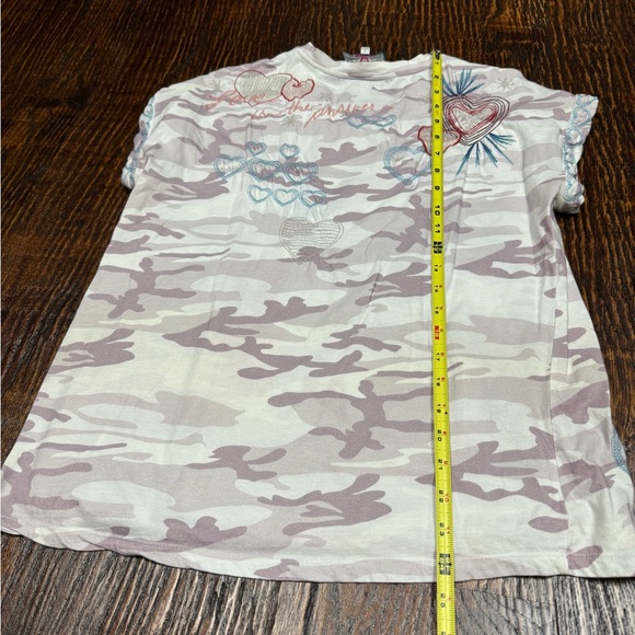 Johnny Was Amour Camo SS Tee - Picture 5 of 5